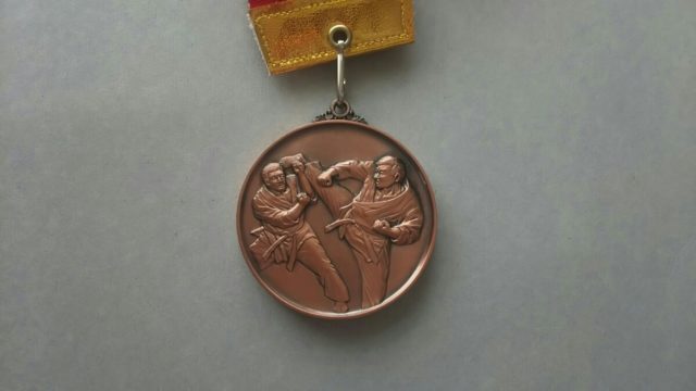 空手の大会メダル
