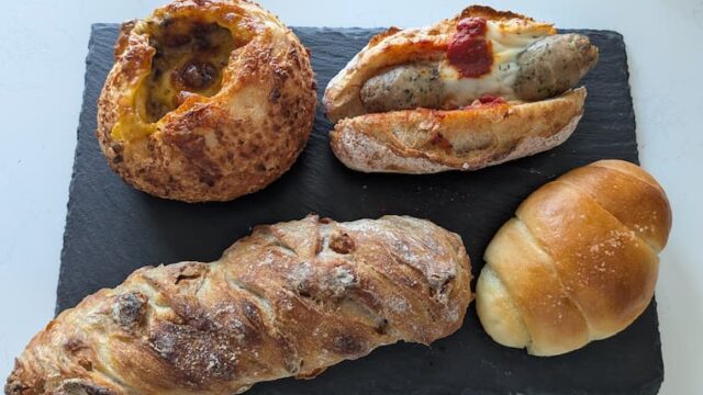 ベーカリーハリーのパン4種類